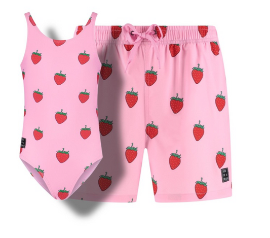 Aardbei, Vader en dochter zwemkleding